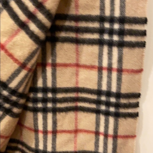 *Authentic* Cashmere Burberry Scarf - Picture 3 of 4